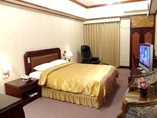 Sin Fu Business Hotel Taichung Exteriör bild